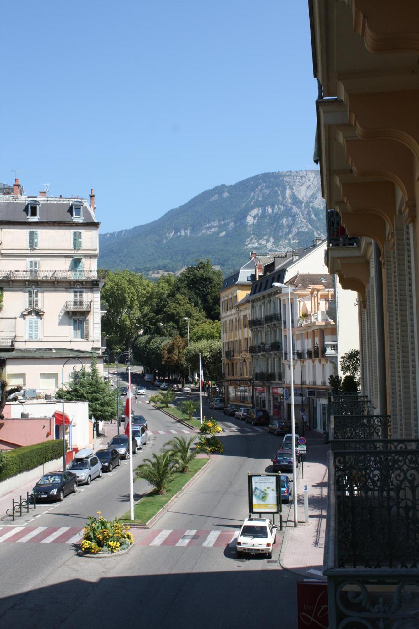 Hotel Savoy Aix-les-Bains Esterno foto